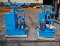 石嘴山拍擊式標準振篩機已發貨，張經理請注意查收！